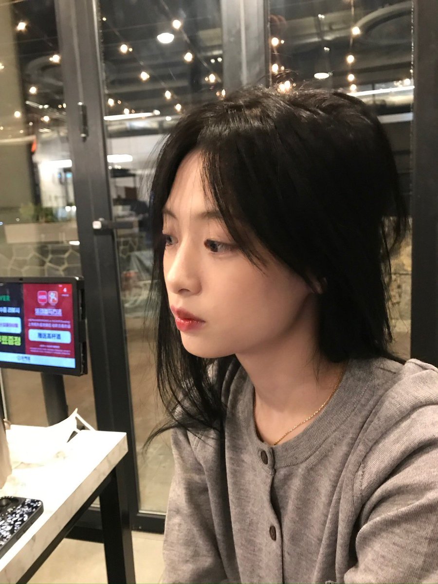 Ahyeon tweet media