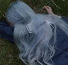 hearttaeche's tweet photo. — Armin x Sucrette || CDM AU

En donde 5 chicos se dedican febrilmente a resolver misterios de su pueblo, desmintiendo mitos y leyendas de este mismo.
o
Donde Momo cae rendidamente enamorada del asustadizo e glotón chico de aquel grupo, tras ser salvada por él.

#cdmtwt https://t.co/gKVFFao2pf