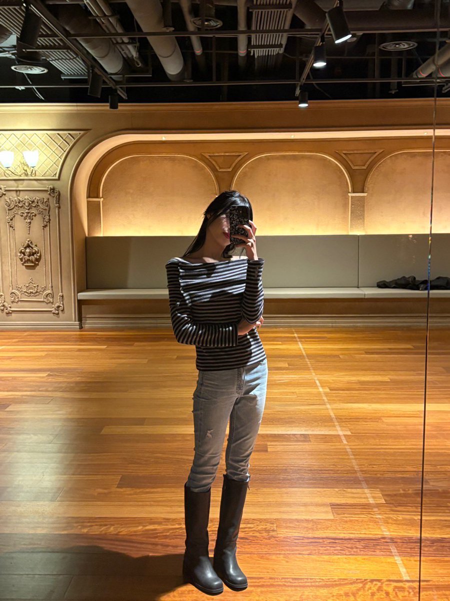 Ahyeon tweet media