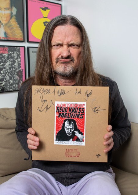 The REDD KROSS 4 RED CROSS fundraiser starts now! 
The first set of items we’re auctioning in support of the American Red Cross and the wonderful way they’re helping those affected by the LA wildfires has just been launched, go make your bids! 
ebay.com/usr/mikerike

#RK4RC ❤️