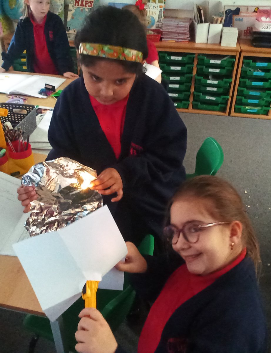 WBJYear3's tweet image. Y3 Science - We were all top Scientists today in our lesson, 'Pattern Seeking - Which materials reflect light?' We investigated materials using our home made reflection testers. Tell someone at home what you learnt today! #wbjsscience @WBJJuniorSchool