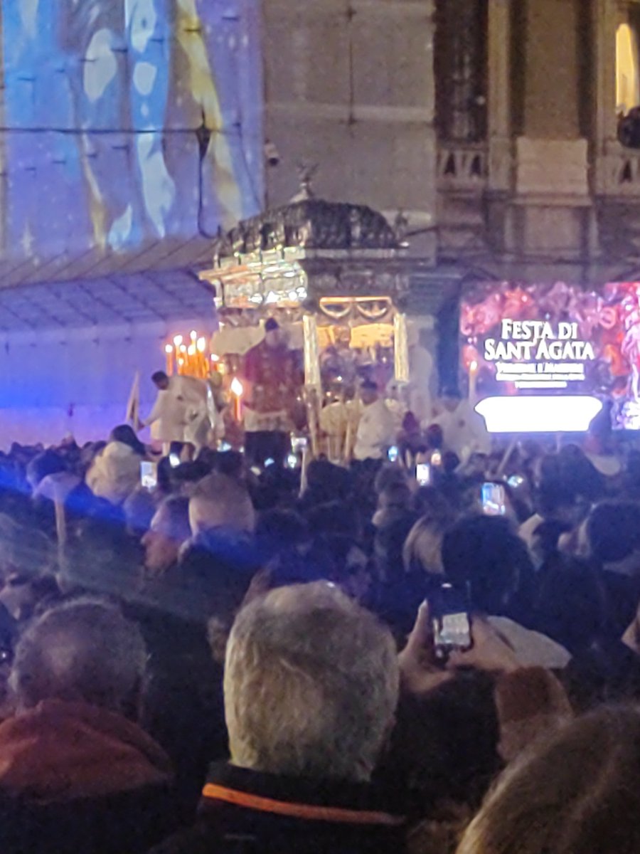 avi ddu occhi ca parunu stiddi #unnieasanta #santagata