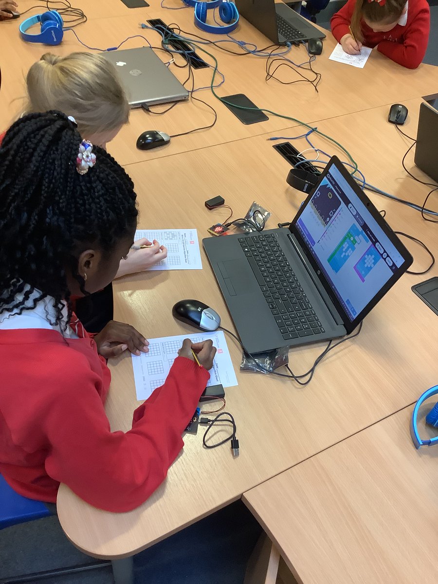 allsaintsbootle's tweet image. Last week, Year 5 had an amazing time creating fitness trackers using Micro:bits with @hodge_jo @DigSchoolhouse! 💻⚡ They learned all about using variables in code while having lots of fun. A fantastic way to explore computing! 🏃♂️📊 #STEM #CodingFun