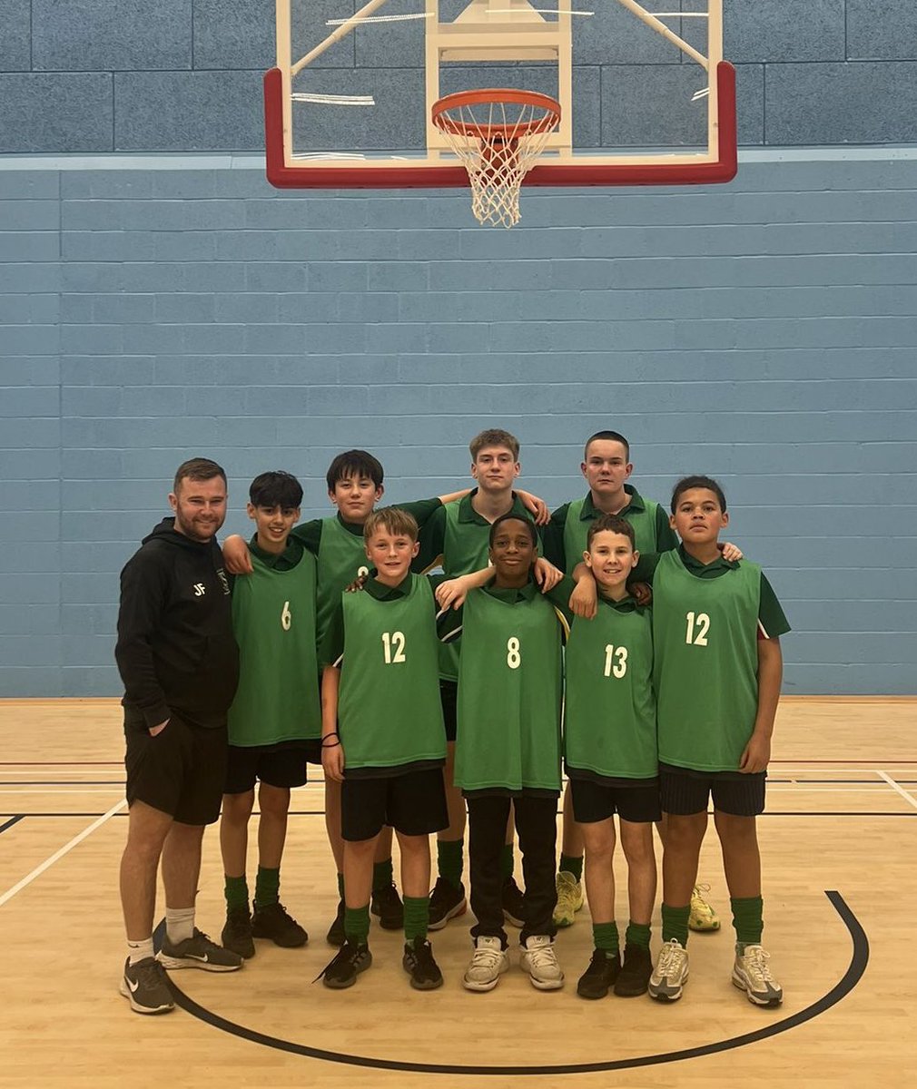 StanPEDance tweet media