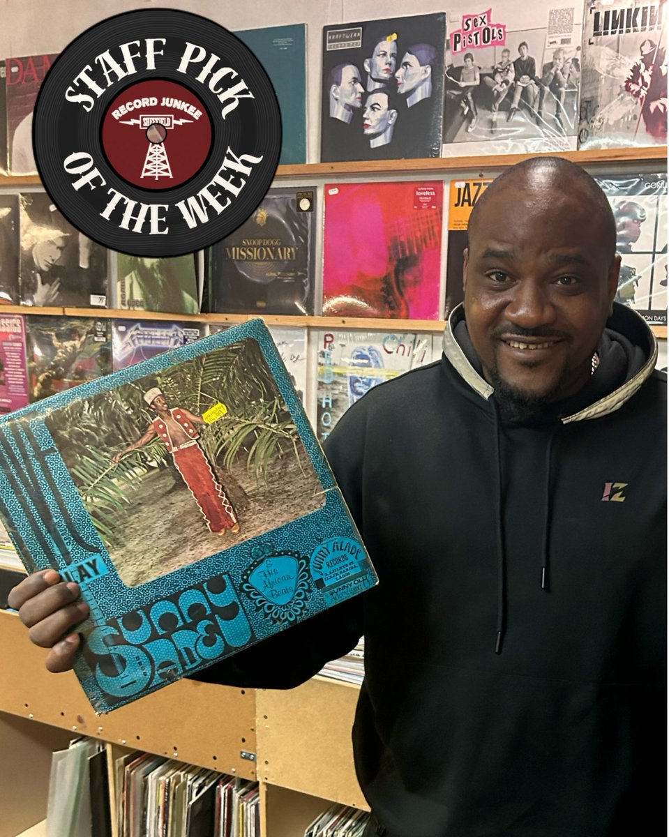 Record Junkee tweet media