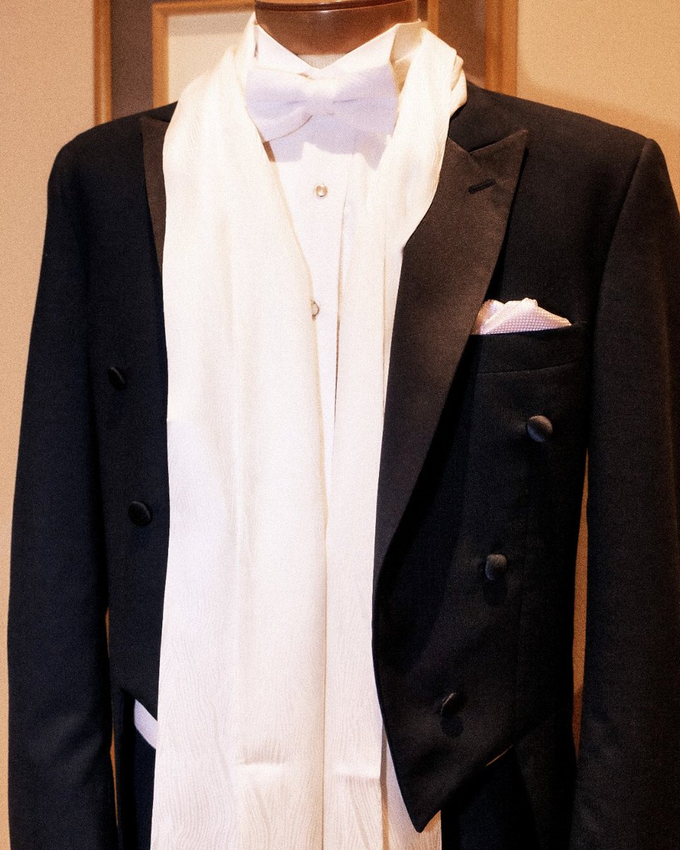 CulwellandSon's tweet image. When only the best will do, choose a tuxedo from Culwell &amp;amp; Son. 🎩

#mensfashion #customsuit #menswear #dallasfashion #classicmenswear #tuxedo #mensapparel #dressshoes #highlandpark #parkscities #familyowned #bespoke #bespokemenswear