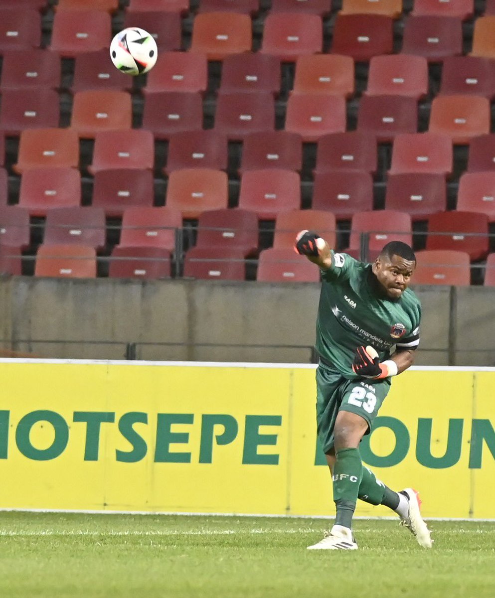 My mom made me ❤️‍🩹🥹.

+3 points 

#Nwabali #SafeHands