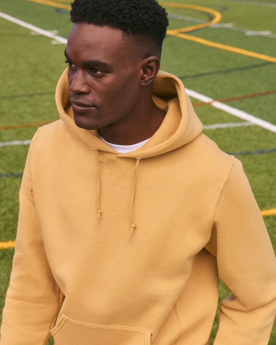RussellB2B's tweet photo. Every athlete needs a go-to hoodie. This is yours 💯 https://t.co/uRUggyxkjR