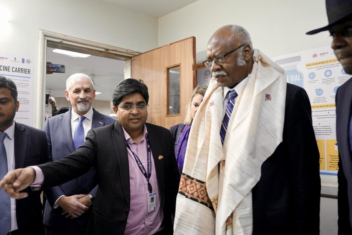 UNDP_India's tweet photo. Digitization is powering one of the 🌎's largest #immunization programs!

During his 🇮🇳 mission, @UN_PGA visited Gautam Buddha Nagar district hospital to see #eVIN &amp; #UWIN in action. Proud to support @MoHFW_INDIA in driving these initiatives.

#DigitalHealth https://t.co/R8IvWc72k2