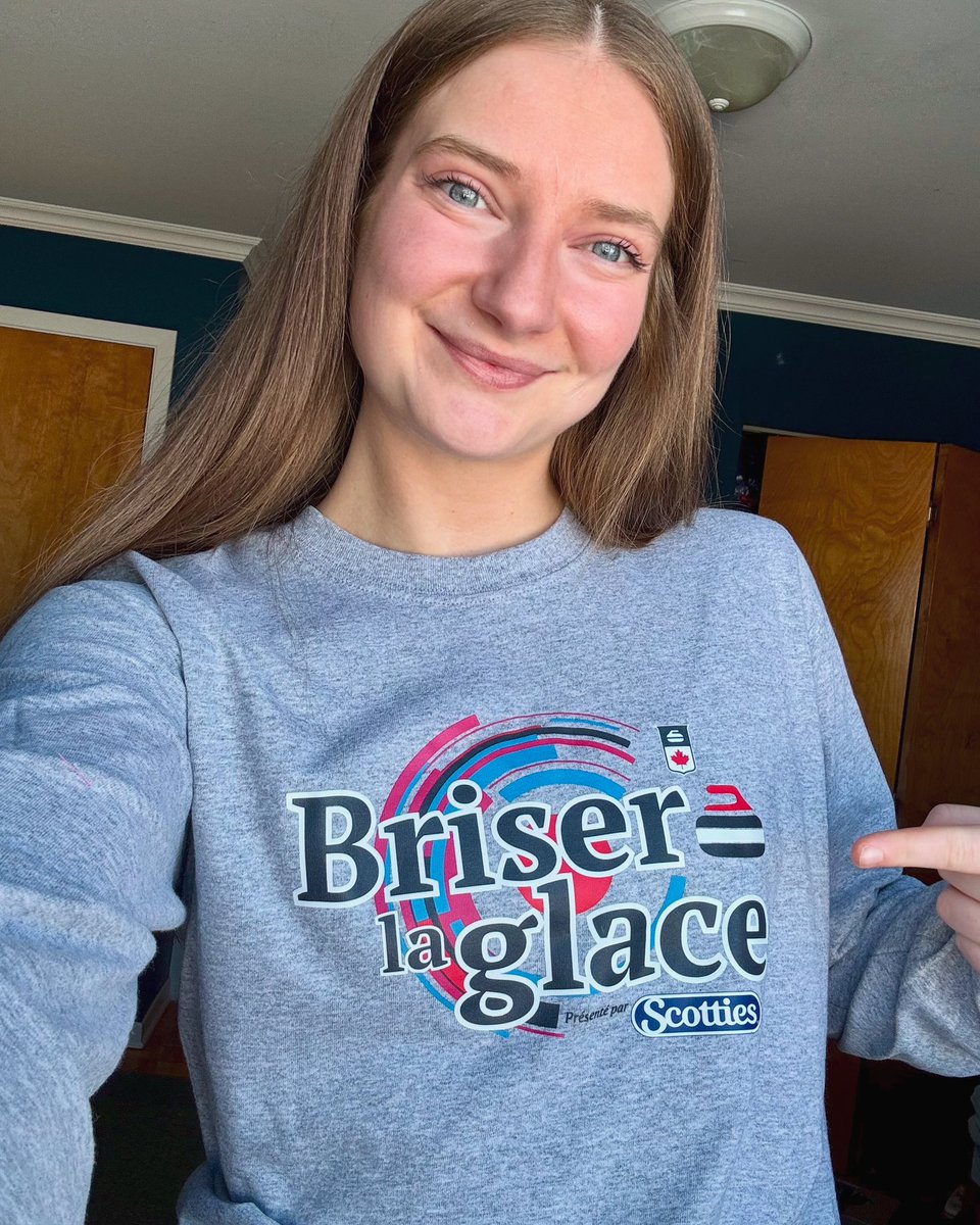 SmileyLaurie2's tweet photo. National Girls and Women in Sports Day🙌🏼 Let’s rise together and accomplish great things! ❤️I’m blessed to be surrounded by women who support and encourage each other! Let’s celebrate the accomplishments of women, but also their courage and willingness to Rock! 💪🏼 #girlsrock https://t.co/WDn9NUDjyM