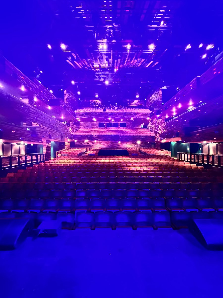 The stage is set. The players are ready. It’s House Music 2025 at a sold out Waterside Theatre. 6 Houses. 500 students involved. Doors are open.