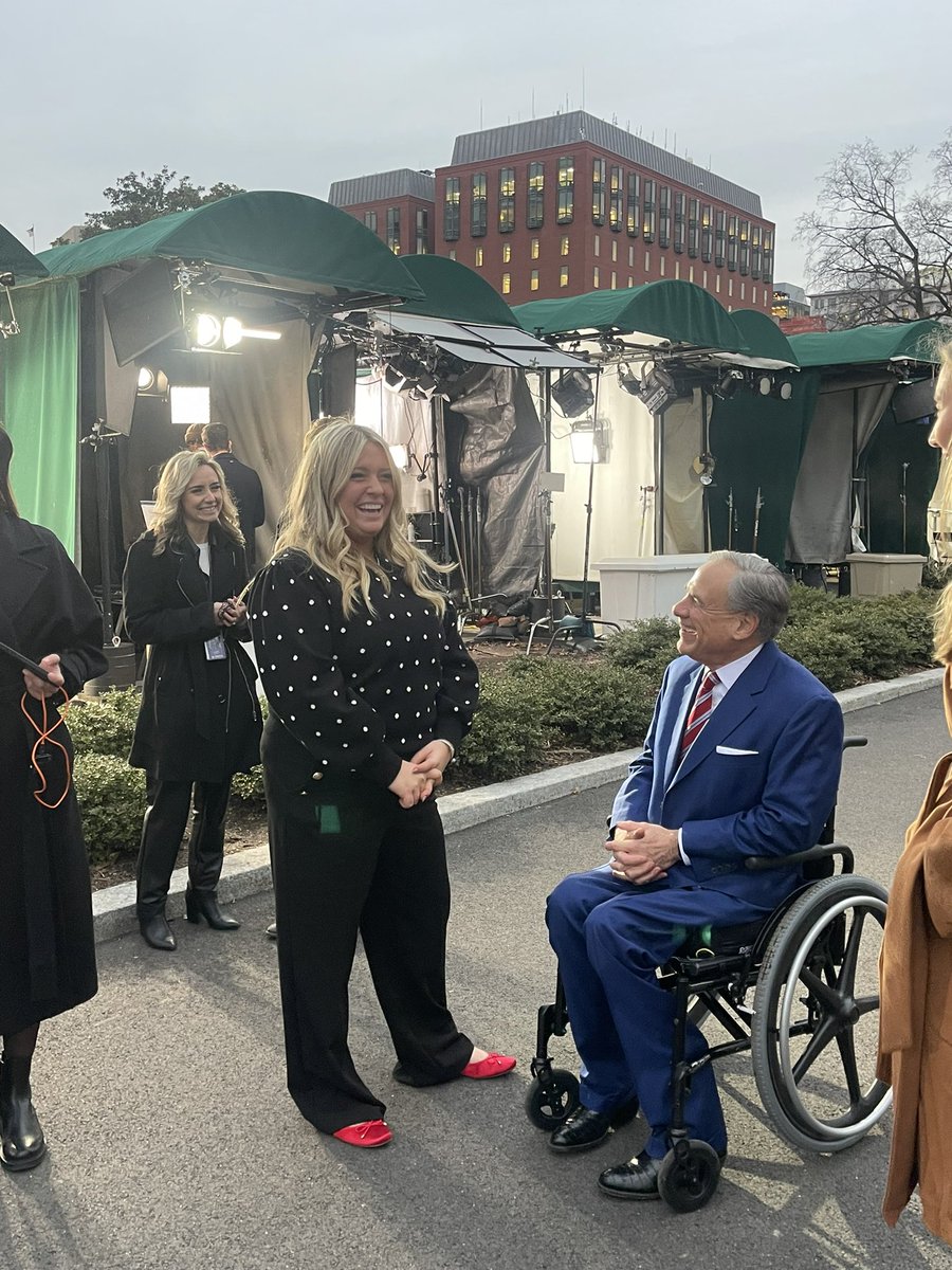 IWF's tweet photo. 📸 @GovAbbott with @Riley_Gaines_, @PaulaYScanlan, &amp; @paytonmcnabb_! https://t.co/fasifFSOyU