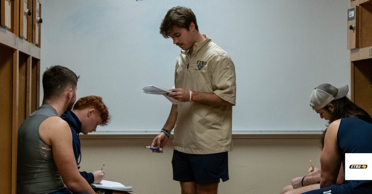 ETBU Athletics (@goetbutigers) on Twitter photo #TexasTiger #Podcast
➡️Season 5 | Episode 39
➡️Meet New Offensive Coordinator
🍔<a href="/Whataburger/">Whataburger®</a> ETX
🗣️ <a href="/adam_ledyard/">Adam Ledyard</a>
🗣️ <a href="/JebSpinney/">Jeb Spinney</a> | ETBU OC
📻 bit.ly/PODCASTetbuFB2…
🍎 apple.co/40dYY7t
🎙️ bit.ly/TUNEinPODCASTt…
🟢 spoti.fi/3s4cxJX
🔗 #TexasTiger #Podcast
➡️Season 5 | Episode 39
➡️Meet New Offensive Coordinator
🍔<a href="/Whataburger/">Whataburger®</a> ETX
🗣️ <a href="/adam_ledyard/">Adam Ledyard</a>
🗣️ <a href="/JebSpinney/">Jeb Spinney</a> | ETBU OC
📻 bit.ly/PODCASTetbuFB2…
🍎 apple.co/40dYY7t
🎙️ bit.ly/TUNEinPODCASTt…
🟢 spoti.fi/3s4cxJX
🔗