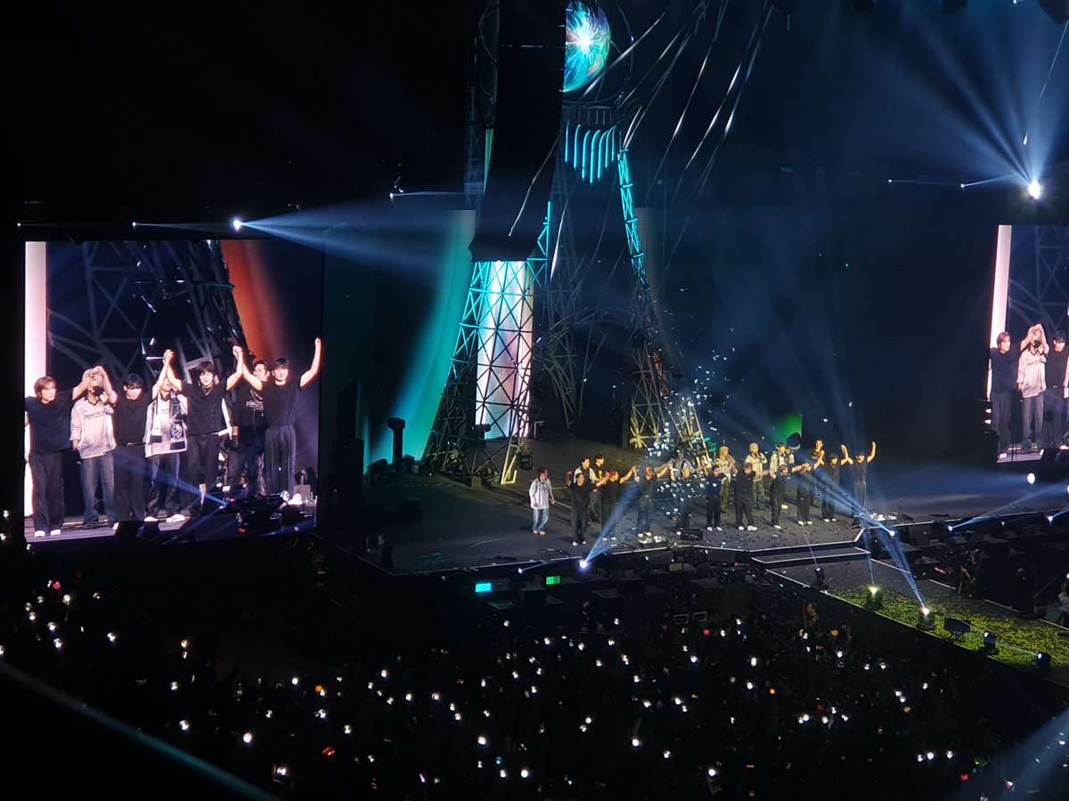 #KPOP 

Le 18 janvier dernier ATEEZ a fait son premier concert à Lyon ! 🎶

Mégane te raconte cette soirée magique de 2h30 dans l'article ci-dessous️👇

Est-ce que tu es allé.e au concert ? Donne nous ton avis ☺️

🔗 bonjour-coree.org/ateez-world-to…

#ATEEZinLyon #ATEEZ #concert