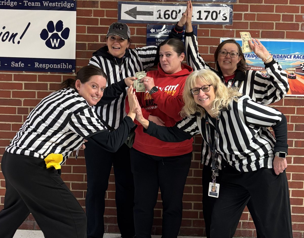 Winning Wednesday. We’ll call it how we see it! <a href="/theSMSD/">SM School District</a> <a href="/WRidgeMS/">Westridge MS</a> <a href="/WestridgeLib/">@WestridgeLib</a> #KCChiefs