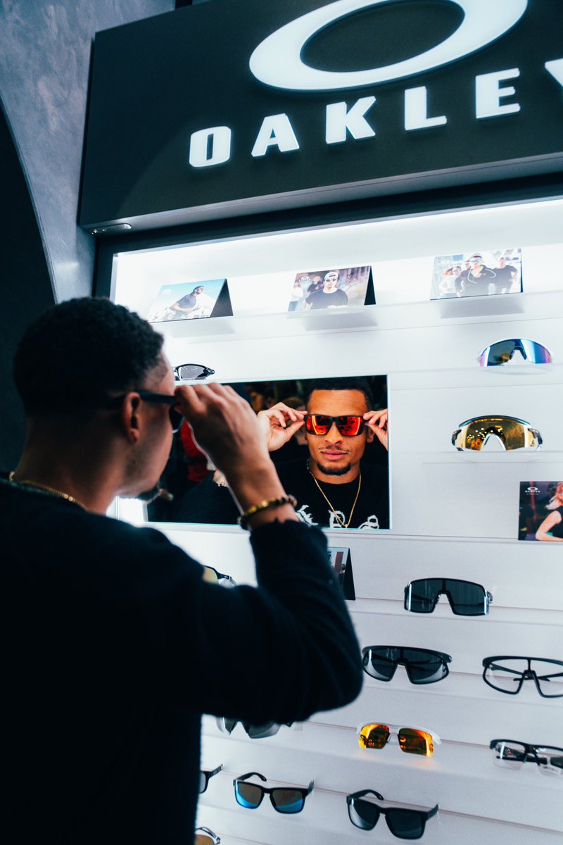 Andre De Grasse tweet media