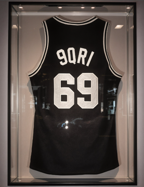 9QRI: The Cipher of the Last Choice 🔎

There are symbols that appear meaningless at first—fragments of something lost, echoes of truths half-buried. 9QRI is one of these. A sequence of letters and numbers, but also a map of the final decision: God or the void, faith or doubt,