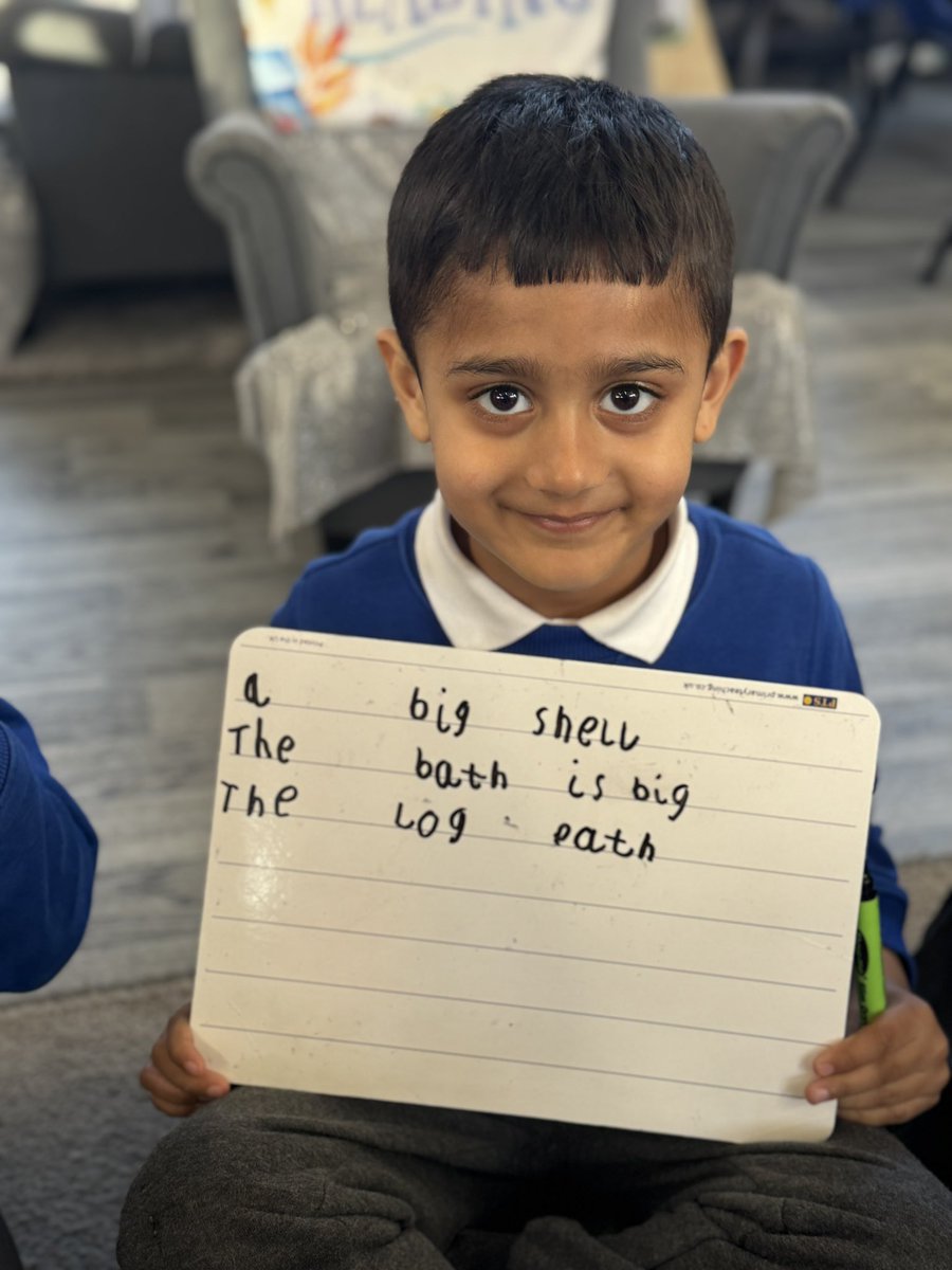 Miss Thomas tweet media