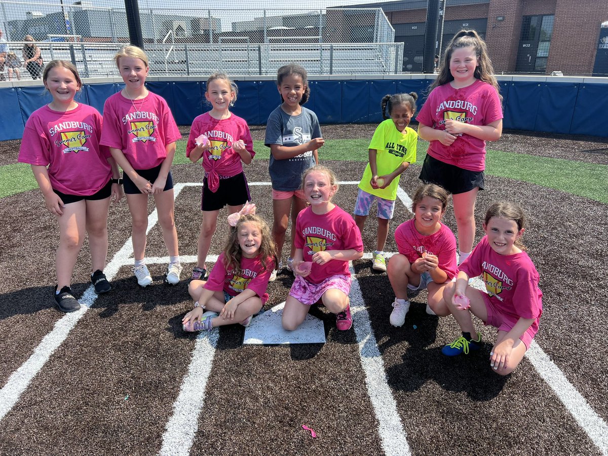 Sandburg Softball tweet media