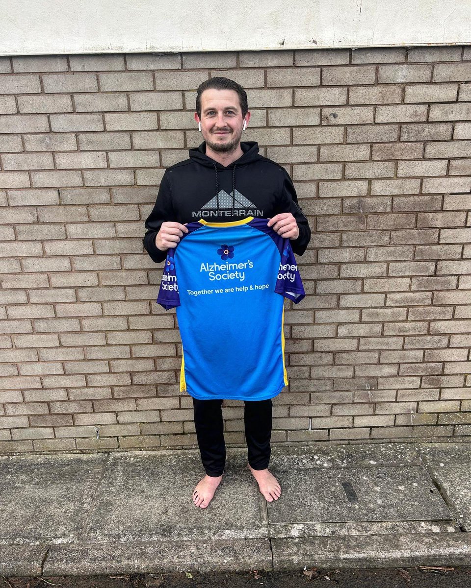 Phill Hayward - 10k a day for a year 🦶🏻🏃🏻‍♂️💙 tweet media