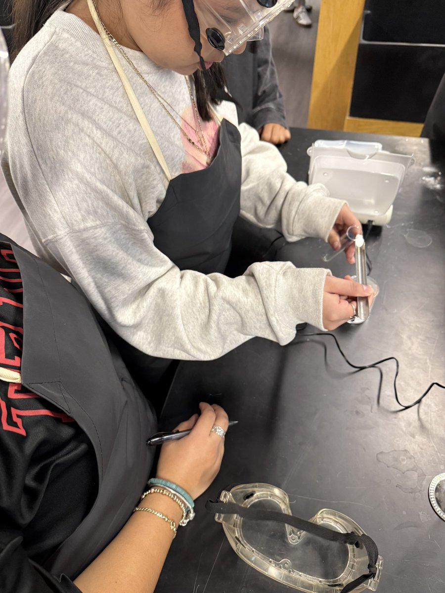 KendrickHover's tweet photo. Super Teacher Mohammad Saleh igniting the interest of our chemistry students through a stoichiometry lab today! #mUStangmagic #RISDBeTheOne https://t.co/vTB4Q1sqdB