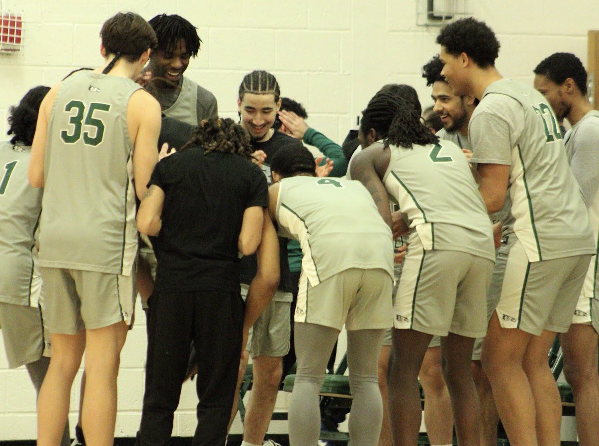 #2 Mohawk Valley Men’s Basketball Secures 20th Win, Sets Program Record with 76-59 Victory, Record Sits at 20-0

gomvhawks.com/sports/mbkb/20…