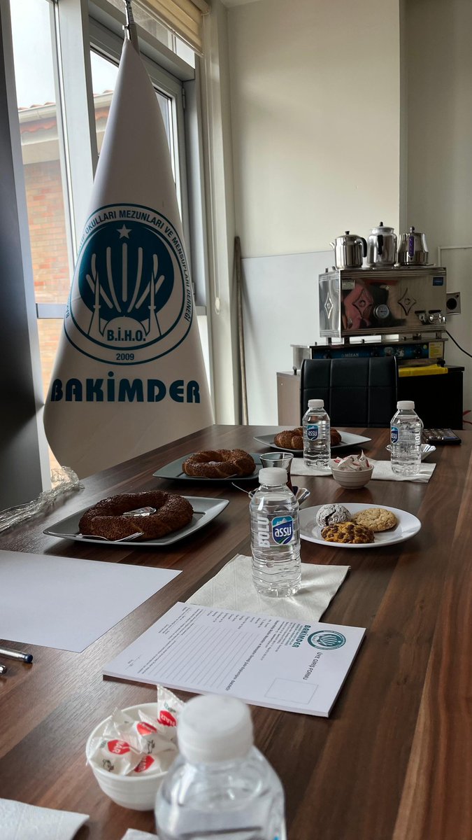 bakmder's tweet photo. ✨ 2023 Mezunu Hanım Öğrencilerimiz Buluştu!

Hanımlar Komisyonu Mezunlar Birimi tarafından düzenlenen bu anlamlı buluşmada, mezunlarımız deneyimlerini paylaşarak keyifli sohbetler eşliğinde eski dostluklarını pekiştirdi ve yeni bağlar kurdu. https://t.co/HdzKrvMpZA