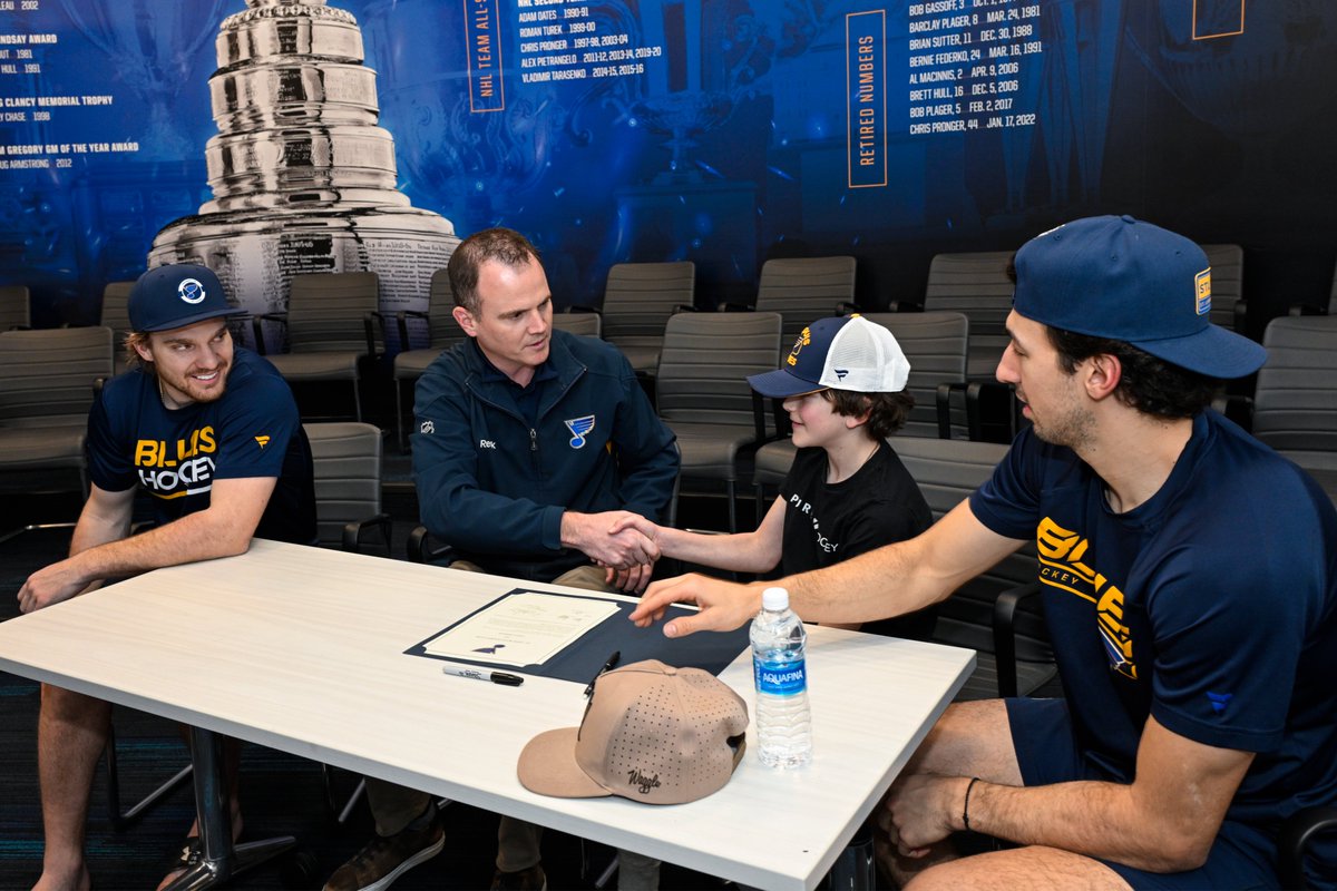St. Louis Blues tweet media