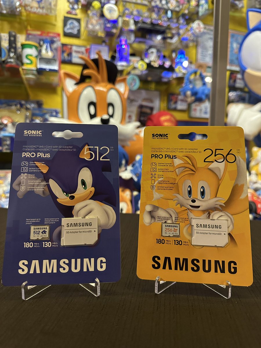 1992_sonic's tweet image. Today’s Collection Spotlight:  Save and Protect your Data with Sonic The Hedgehog with these awesome MicroSD cards from @samsung ! #samsung #microsd #SonicTheHedgehog 
#guinnessworldrecords
#Sega
#Sonic
#Segaofamerica
#SegaUK
#VideoGamecollection
#videogamecollector