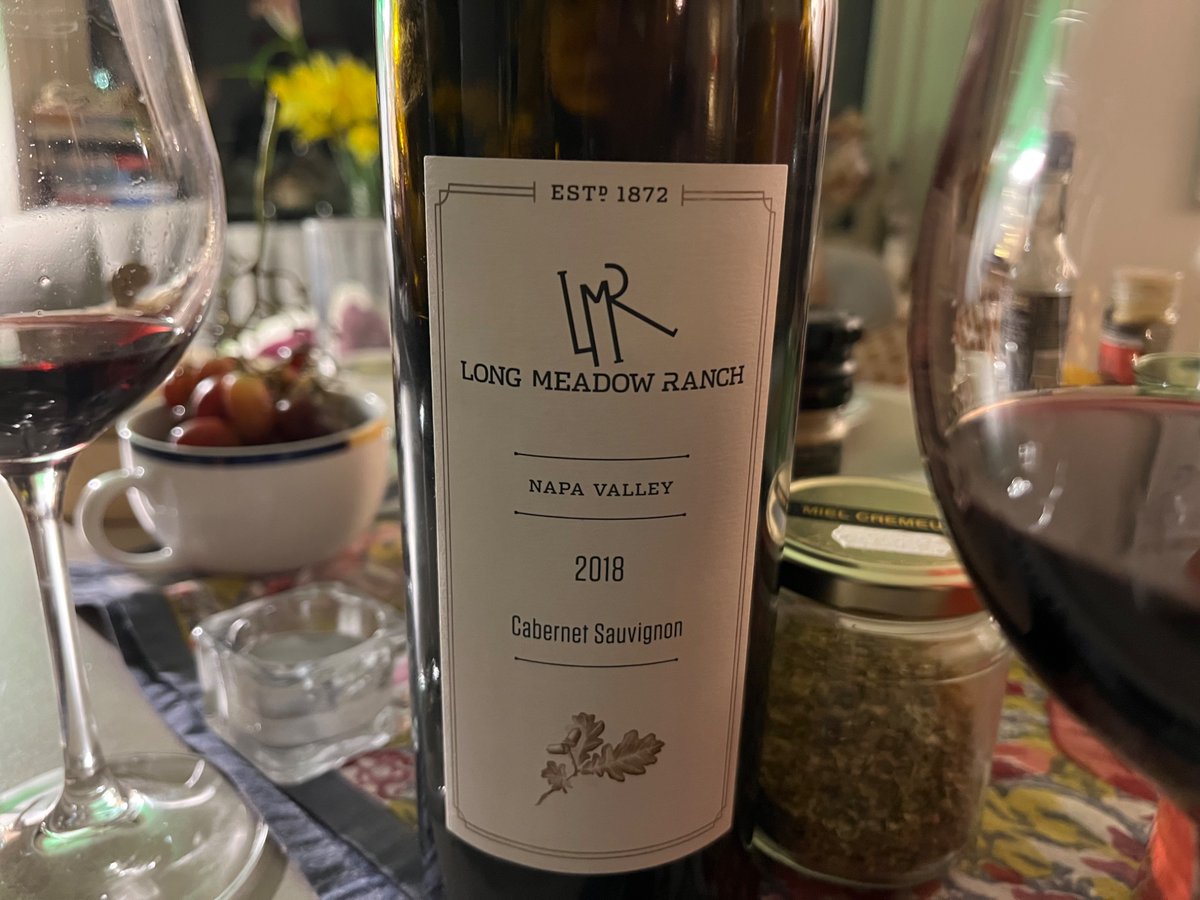 Jeremyonwine's tweet image. Enjoyed this #Napa #Cabernet last night from #LongMeadowRanch near St Helena #wine #vin