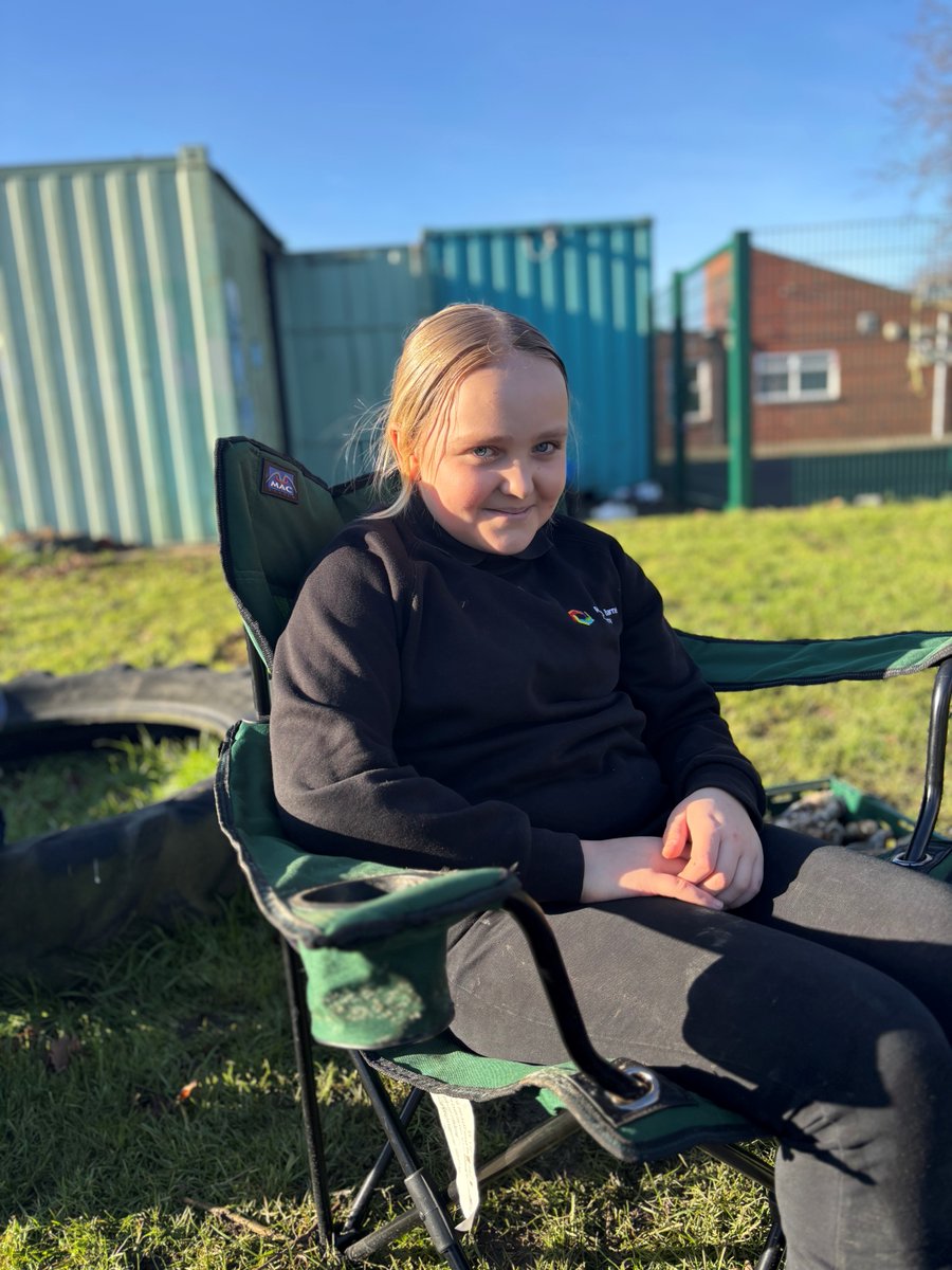 AcademyBarnes's tweet photo. After a busy morning in the garden at our Trinity Campus, our Apollo students sat down for a hot chocolate that they made themselves outside. They lit a fire to keep warm and enjoyed relaxing after doing lots of hard work. #Character #TDETAcademies https://t.co/epihdTXHiA