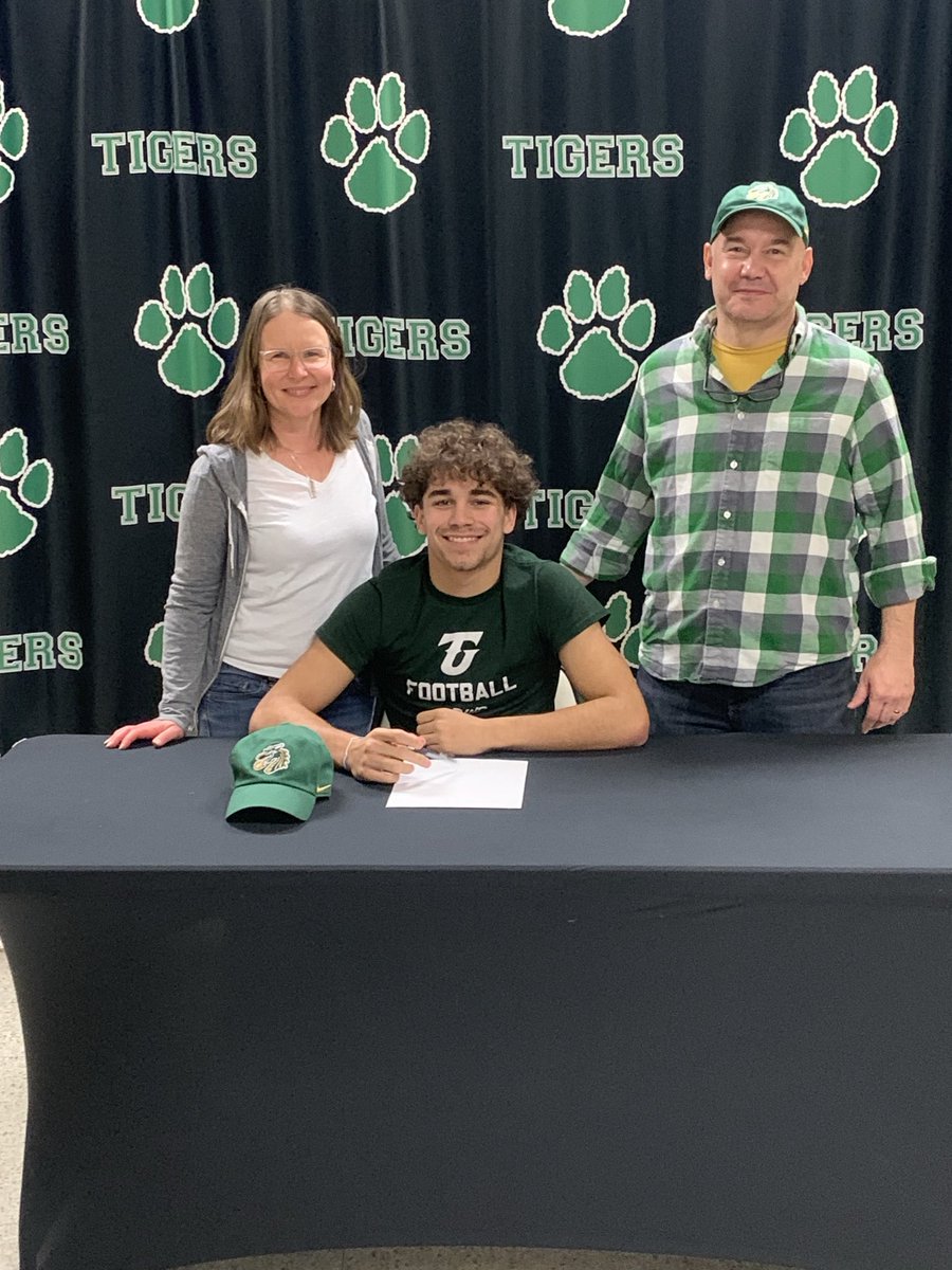 Congratulations to Ephraim Daugherty and family on signing on this National Signing Day to continue his education and football career at Tiffin University.