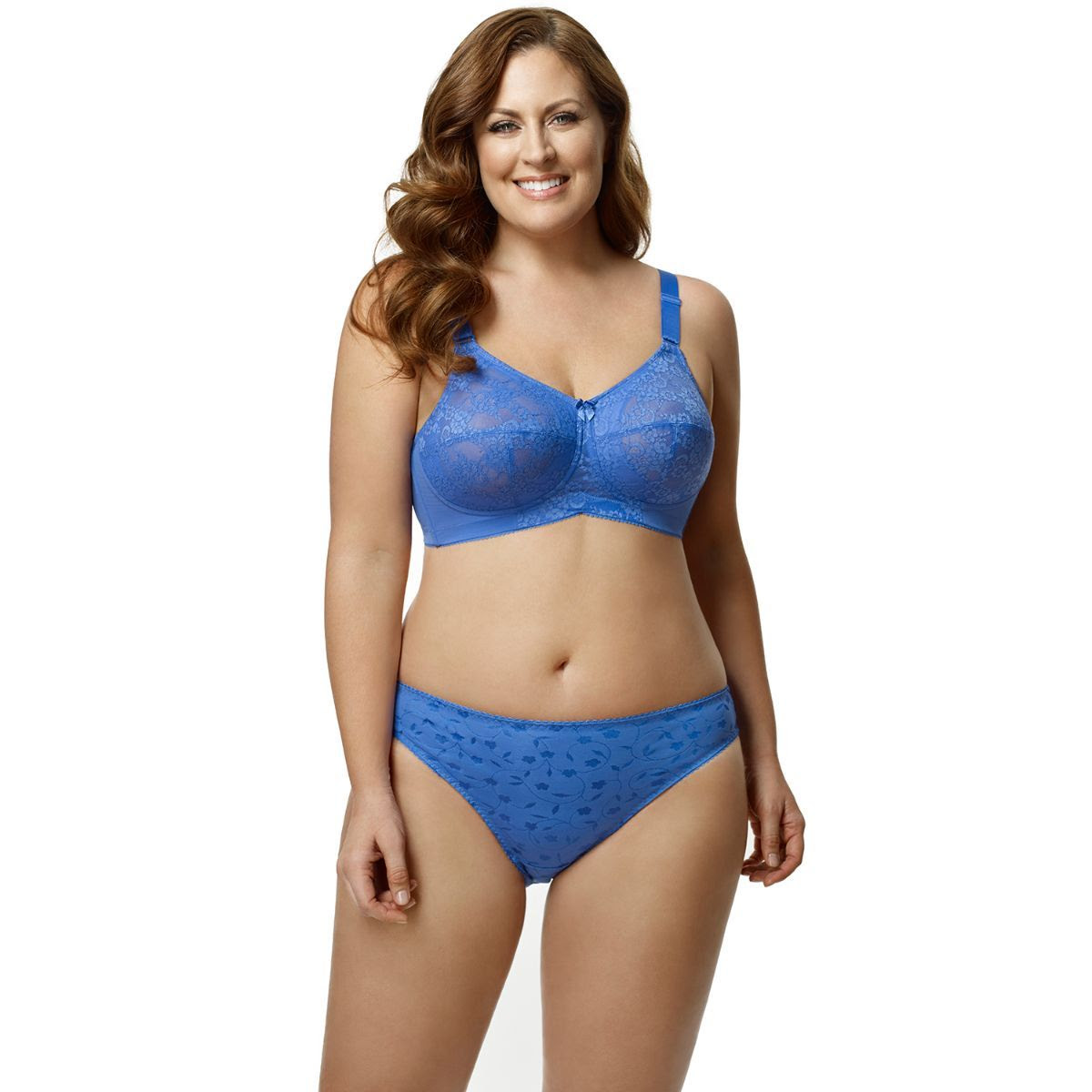 Looking for a supportive, wire-free bra with romantic lace details? Elila’s Make it Curves Bra features a three-piece lace cup, full-cup sling, and natural shaping. Available in sizes 36-52 band and C-K cups!

Give it a try! elilausa.com/lace-softcup #Elilapartner