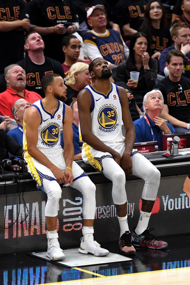 Hey <a href="/KDTrey5/">Kevin Durant</a>, you certainly deserve to have the honor of retiring your shirt in the hall of great warriors, this is the time, the moment and the opportunity for all this to happen, you just have to do what you need to do!