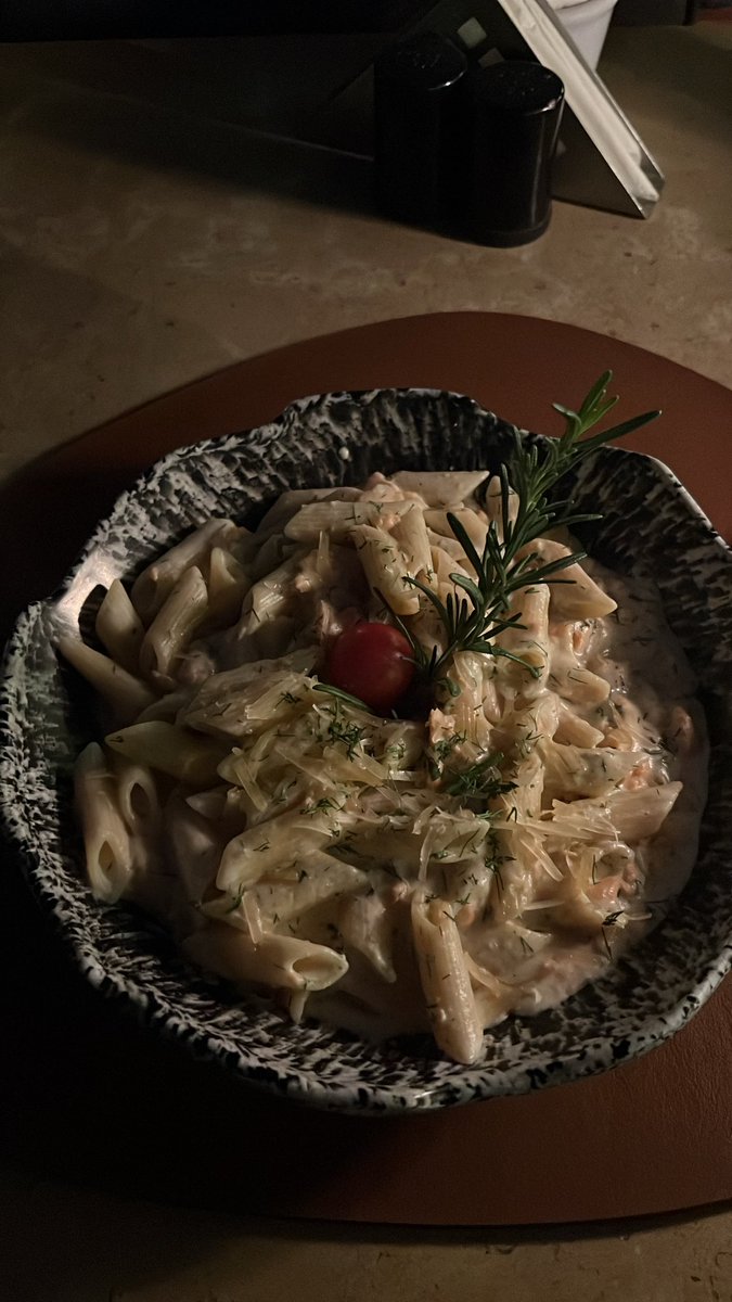 yaboyzekee's tweet image. Dinner