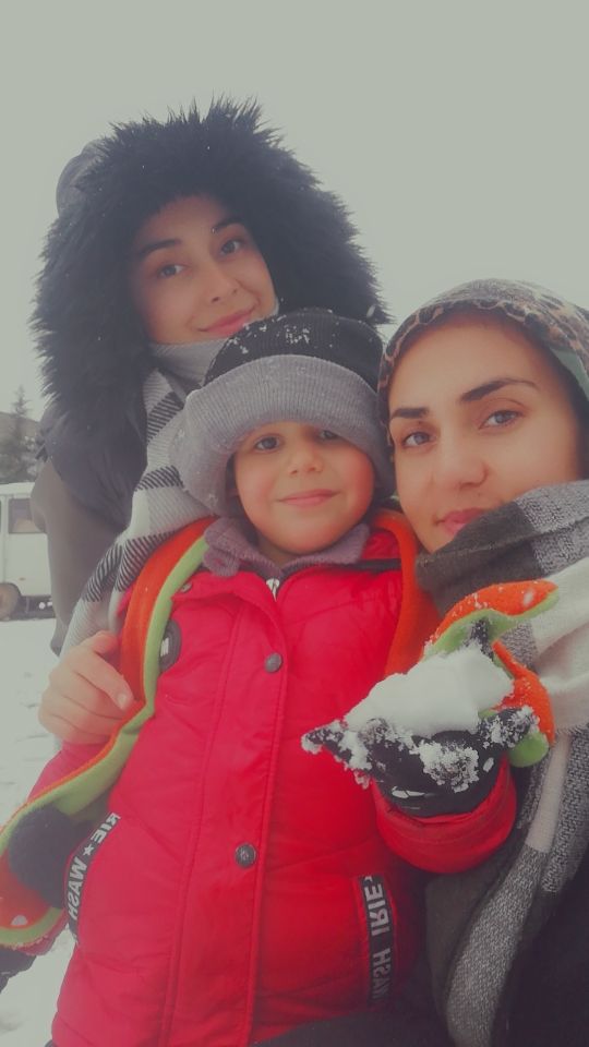 arzuclik1's tweet photo. Bir gün sevdiklerinizle çekindiğiniz fotoğraf son kareniz olacak..
" Son günümüz son karemiz.. "
@asksizbedevii 🥀 https://t.co/NapaWfR5KN