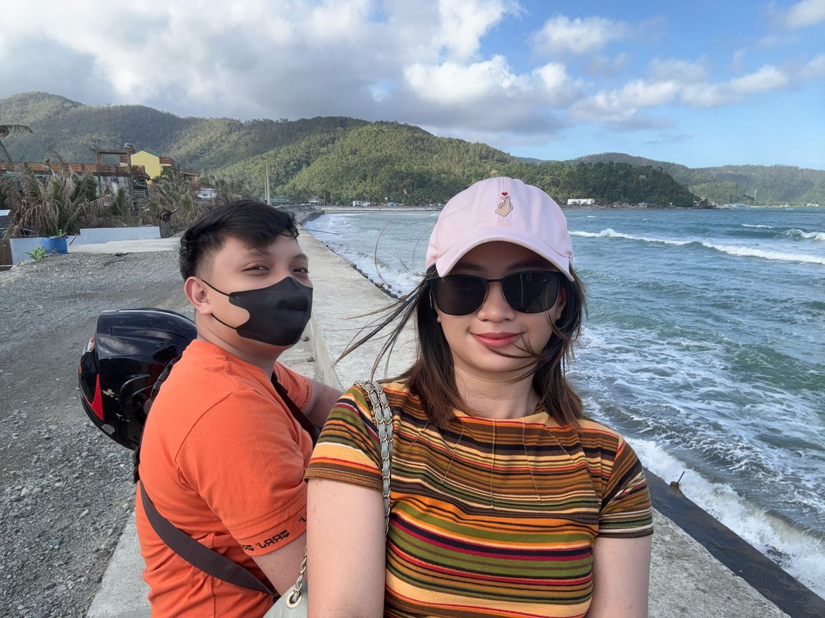 kateemrld's tweet photo. grateful for my jowa who acknowledges my love for 🏝️ and beautiful sceneries 🥰💝 https://t.co/RTGKh28HVR