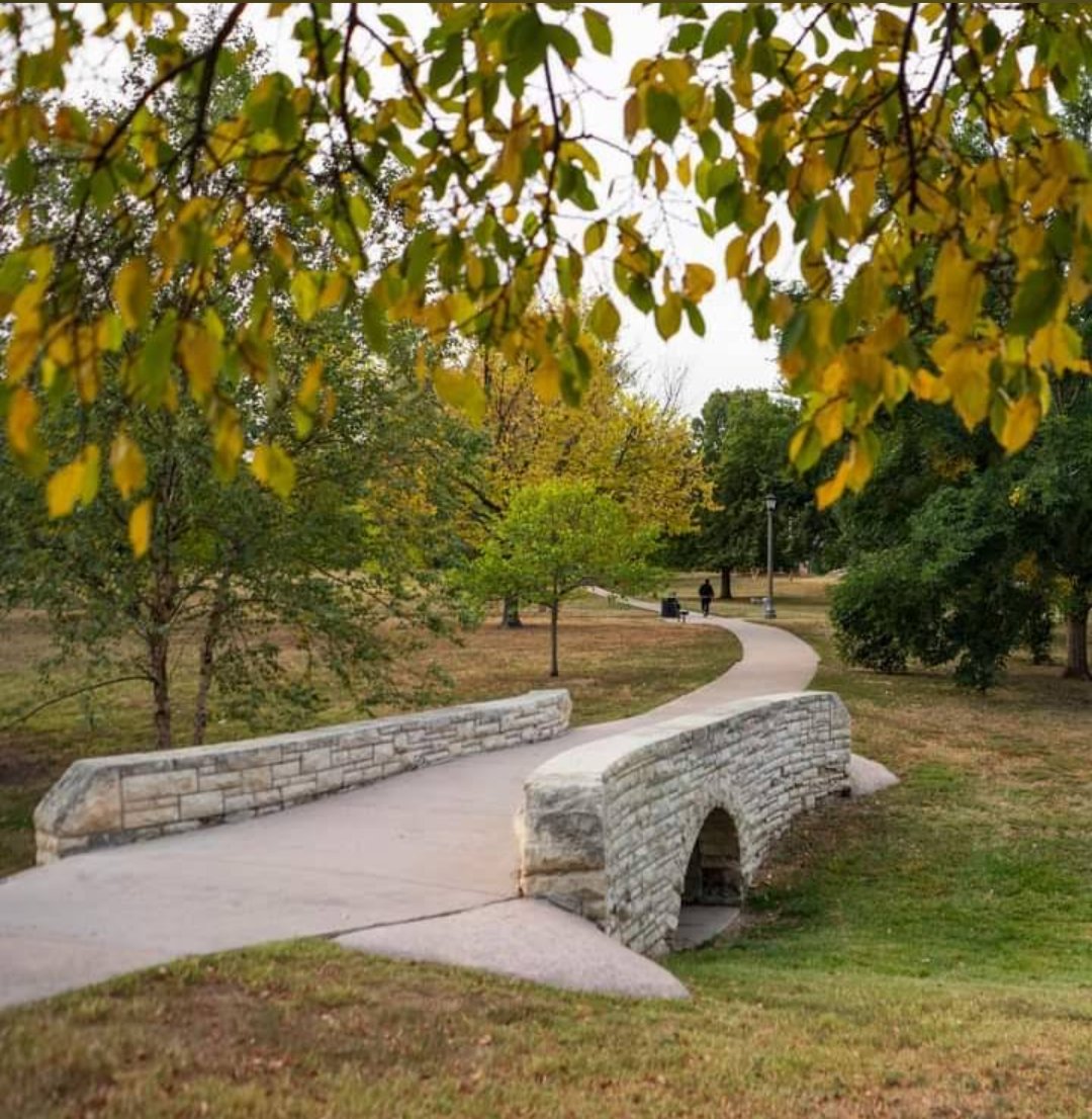 KUSM_Wichita's tweet image. First Friday is almost here, and you won't want to miss the opening of Danielle Gauna's new photography exhibit highlighting Wichita parks. Our William J. Reals Gallery of Art is free and open to the public: bit.ly/WJRcurrentexhi… #FirstFridayICT