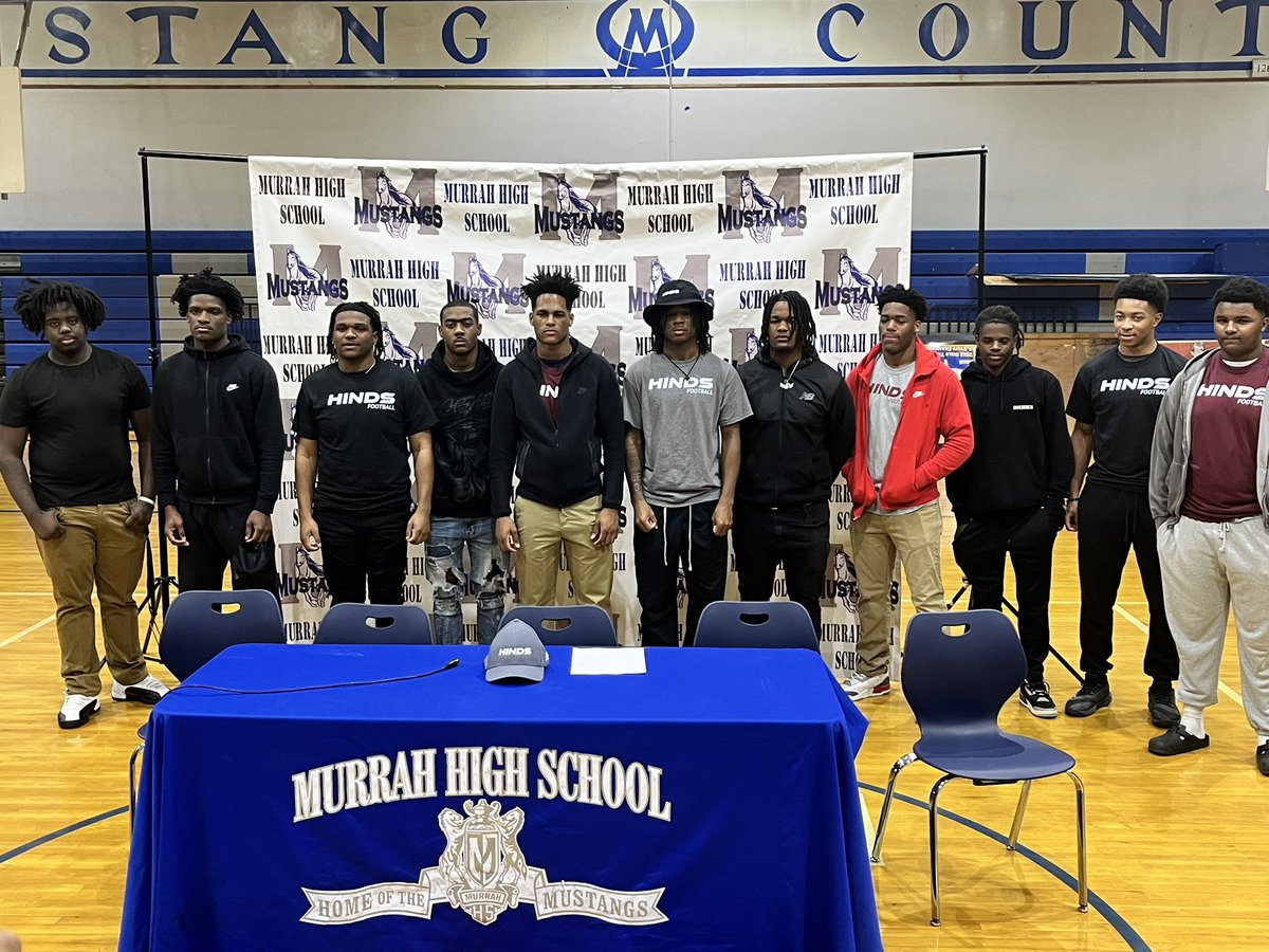 Joe Cook (@joecooksports) on Twitter photo Another big signing day event-this one at Murrah High School. 11 Mustangs are getting opportunities at the next level.
8 Signees and 3 PWO <a href="/JPSDistrict/">Jackson Public Schools</a> Another big signing day event-this one at Murrah High School. 11 Mustangs are getting opportunities at the next level.
8 Signees and 3 PWO <a href="/JPSDistrict/">Jackson Public Schools</a>