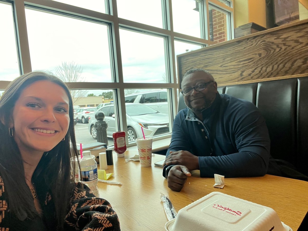 TicketManager's tweet image. ✈️ Team #TicketManager Coast to Coast! ✈️

Our team met with partners over dinner in AZ, while Maddie Hoburg traveled across NC, meeting with clients and cheering on our partner, the @Wizards!

Wherever our customers are, #TicketManager will #bethere.

#SportsBiz x #SportsTech