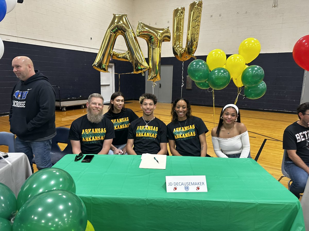 Higley Football tweet media