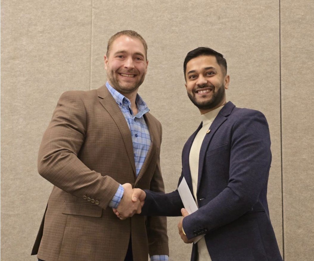 🎉 Congrats to Sunil Bhandari (right) on receiving the 2025 Alan Dexter Sugarbeet Scholarship from SBREB of MN &amp; ND!

A Ph.D. student under Dr. del Rio Mendoza &amp; Dr. Khan, his research helps optimize fungicide use to combat Cercospora leaf spot🌱🔬 #PlantPathology #Sugarbeet