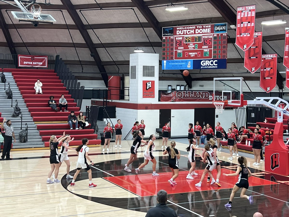 HCGBasketball's tweet photo. Beat Holland last night at the Dutch Dome. We move to 13-2 overall &amp; 7-1 in the OK Black. Total team effort! GoMaroons!

*Cam VandenBosch 13pts/7asts/6stls/3rebs
*Cora Rigterink 14pts/3stls
*Abby Coxon 11 pts/5rebs
*Kate VanAppledorn 16rebs
@DanDAddona @MLiveSports @MickMcCabe1 https://t.co/q5yQEsd8bG