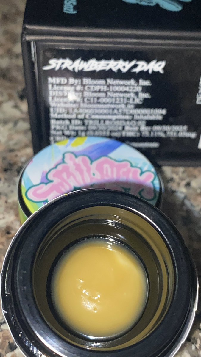 Which one you smoking first
Grape Gas (Grape Pie x Jet Fuel Gelato)
Honey Pops (Honey Banana x Sunset Zkittlez)
Black Maple (Sherbanger x Dulce de Uva)
Strawberry Daq (Strawberry Juice x Spritzer)