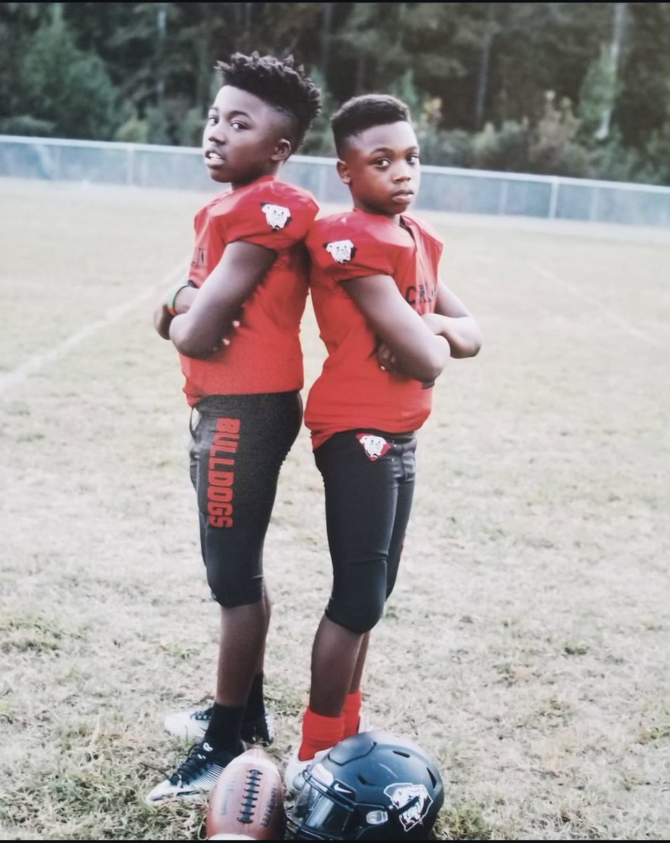 CarmineGemei's tweet image. Eight @RamsFootballSC players signed to play football in college today! 

That includes brothers @ChamarryusB and @ArmoniWeaver who are both going to @WVUfootball after playing football together since they were just four years old.