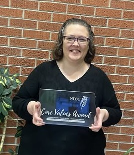 NDSUPlantPathology (@ndsuplantpath) on Twitter photo 🌟 Congrats to Cora Crane (<a href="/NDSUPlantSci/">NDSU Plant Sciences</a>) on receiving the NDSU Agriculture Core Values Award! As grant coordinator for Plant Pathology & Plant Sciences, she manages millions in funding, including $5M in 2024 alone. A true professional making researchers shine! 👏 #NDSU 🌟 Congrats to Cora Crane (<a href="/NDSUPlantSci/">NDSU Plant Sciences</a>) on receiving the NDSU Agriculture Core Values Award! As grant coordinator for Plant Pathology & Plant Sciences, she manages millions in funding, including $5M in 2024 alone. A true professional making researchers shine! 👏 #NDSU