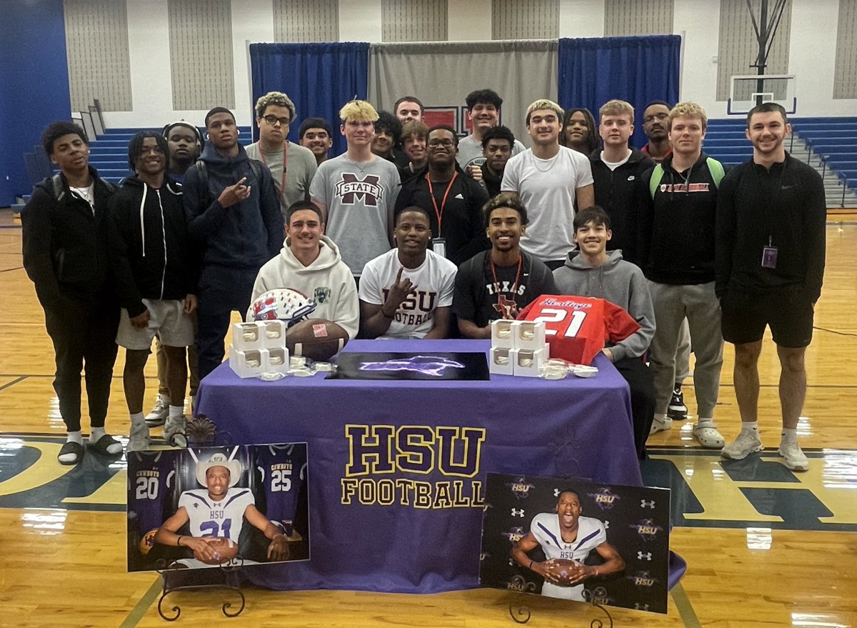HeritageFtball's tweet photo. Congratulations to Senior Safety @Jayden_Moore21 on signing with  @HSUCowboys Football! 

Competitor.
Leader.
Jaguar.

We are proud of you! 

@MidloHeritage @MISD_Athletics 

#FIGHT #RecruitJags https://t.co/atmLMwlxcc