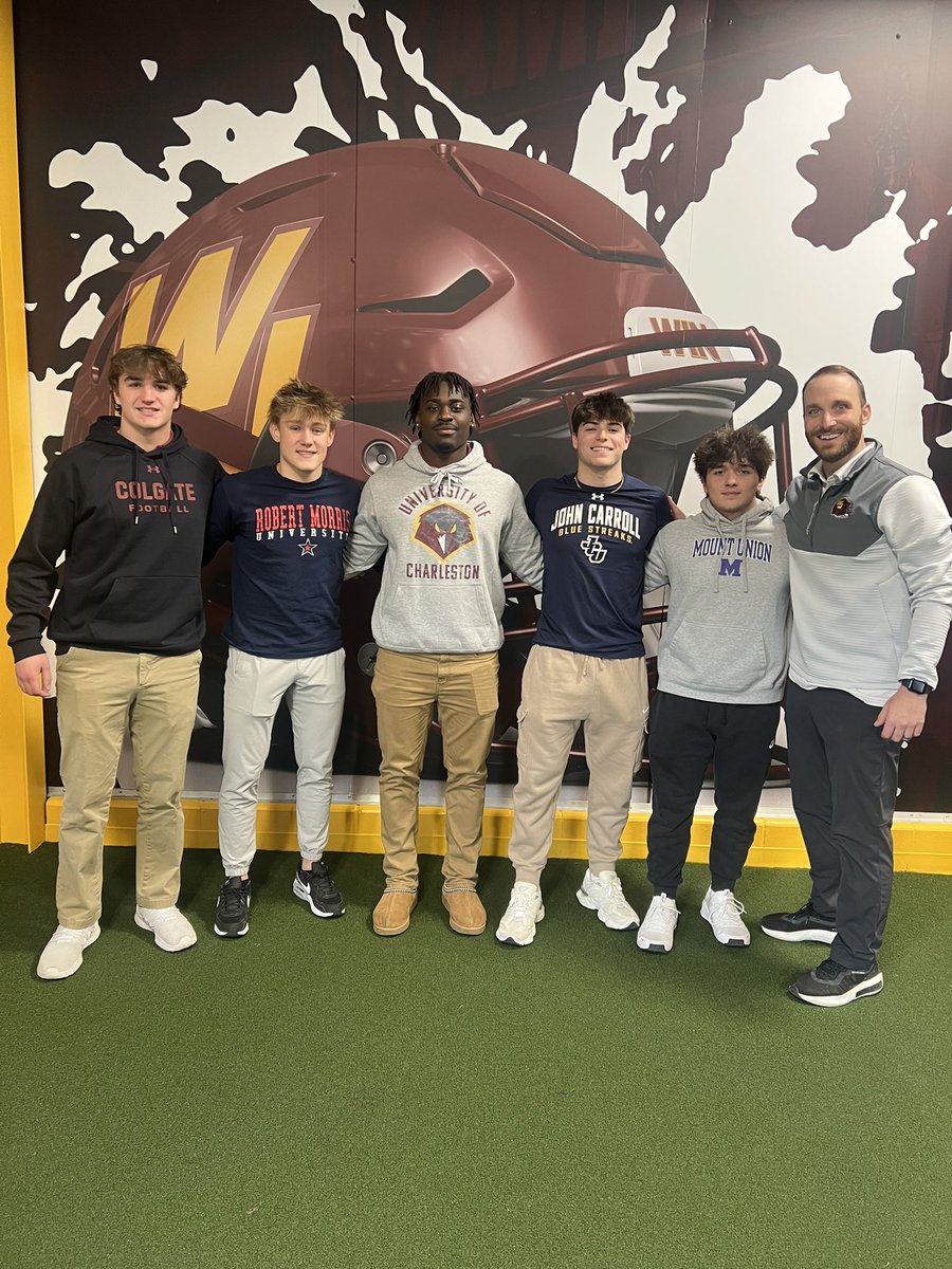 Congrats to our 5 Seniors who will be going on to play at the next level!