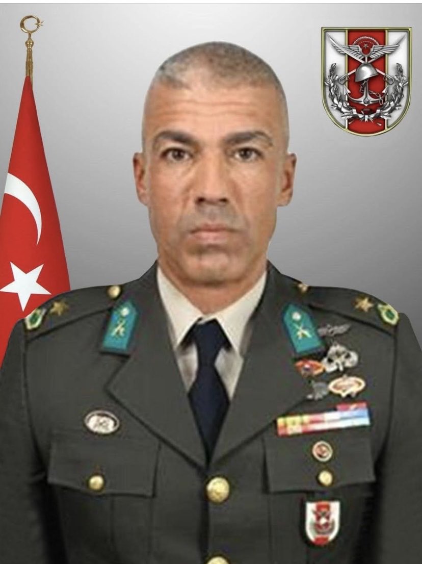 Milletimizin başı sağ olsun 🇹🇷

Pençe-Kilit operasyonu bölgesinde çıkan çatışmada Şehit olan Kahraman 
P. Komd. Bnb. Murat Kemal YETİŞEN’e 
ALLAH tan rahmet, kederli ailesine ve silah arkadaşlarına sabırlar dilerim.

Makamı âli olsun🇹🇷