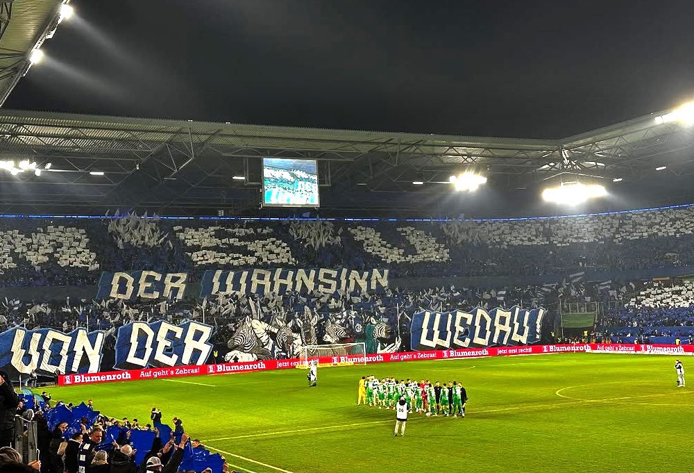 YvesSVW's tweet photo. 1. Bundesliga Meister       Regionalliga West https://t.co/xdJBdWg8y3